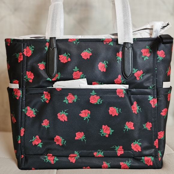 NWT Kate Spade Chelsea Rose Toss Printed Tote Black Red MSRP $349 - Picture 4 of 14